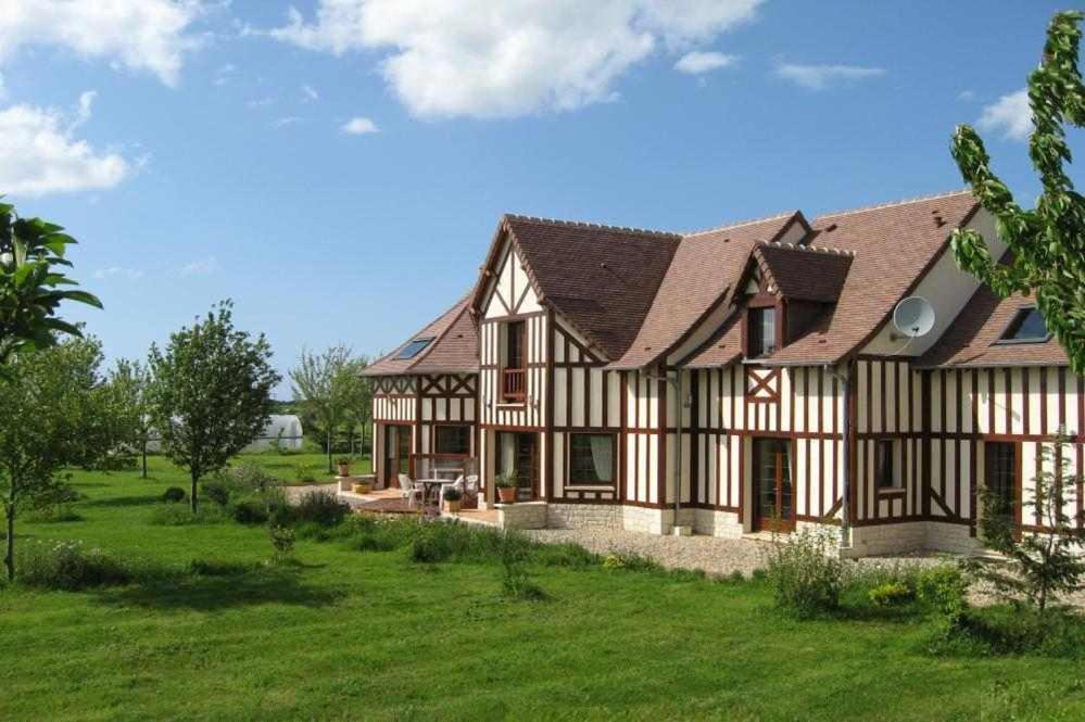 Le Mont D'Auge Bed & Breakfast Canapville  Dış mekan fotoğraf