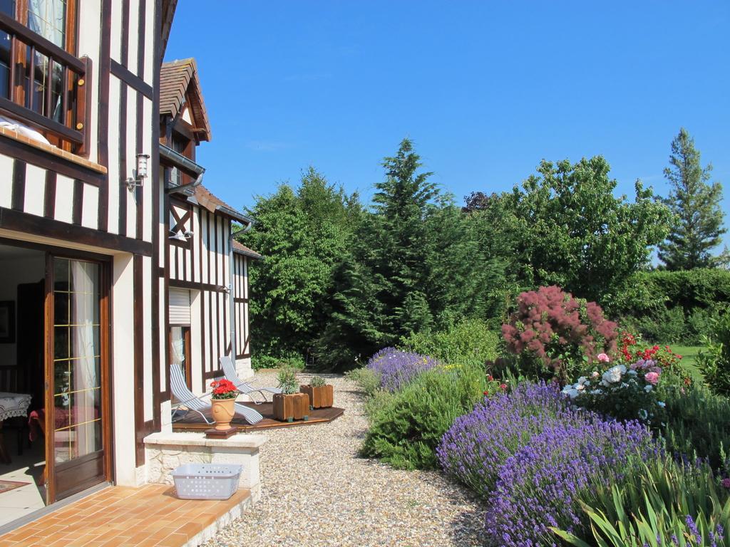 Le Mont D'Auge Bed & Breakfast Canapville  Dış mekan fotoğraf