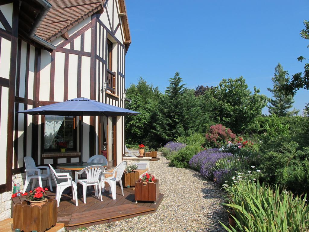 Le Mont D'Auge Bed & Breakfast Canapville  Dış mekan fotoğraf